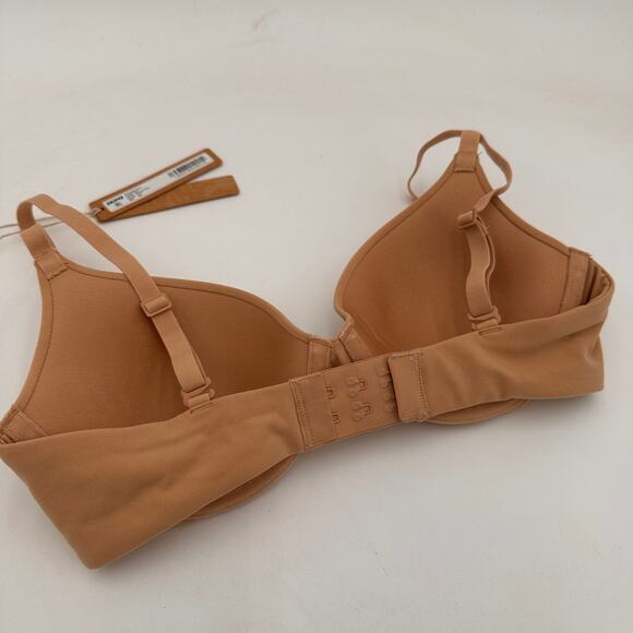 Skims Fits Everybody T-Shirt Bra Clay New with tags Size 32B - Picture 4 of 4